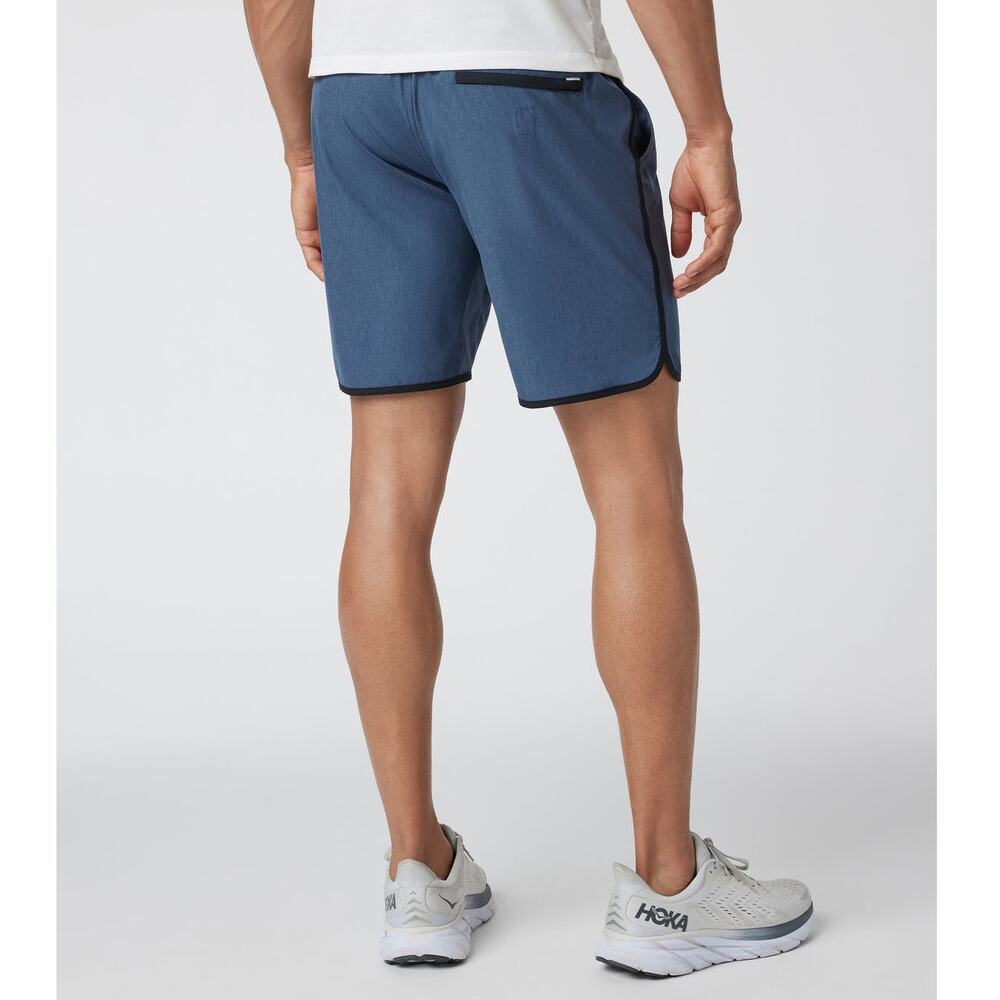 Vuori Mens Banks Short Unlined 7" in Azure Linen Texture - Picture 4 of 12